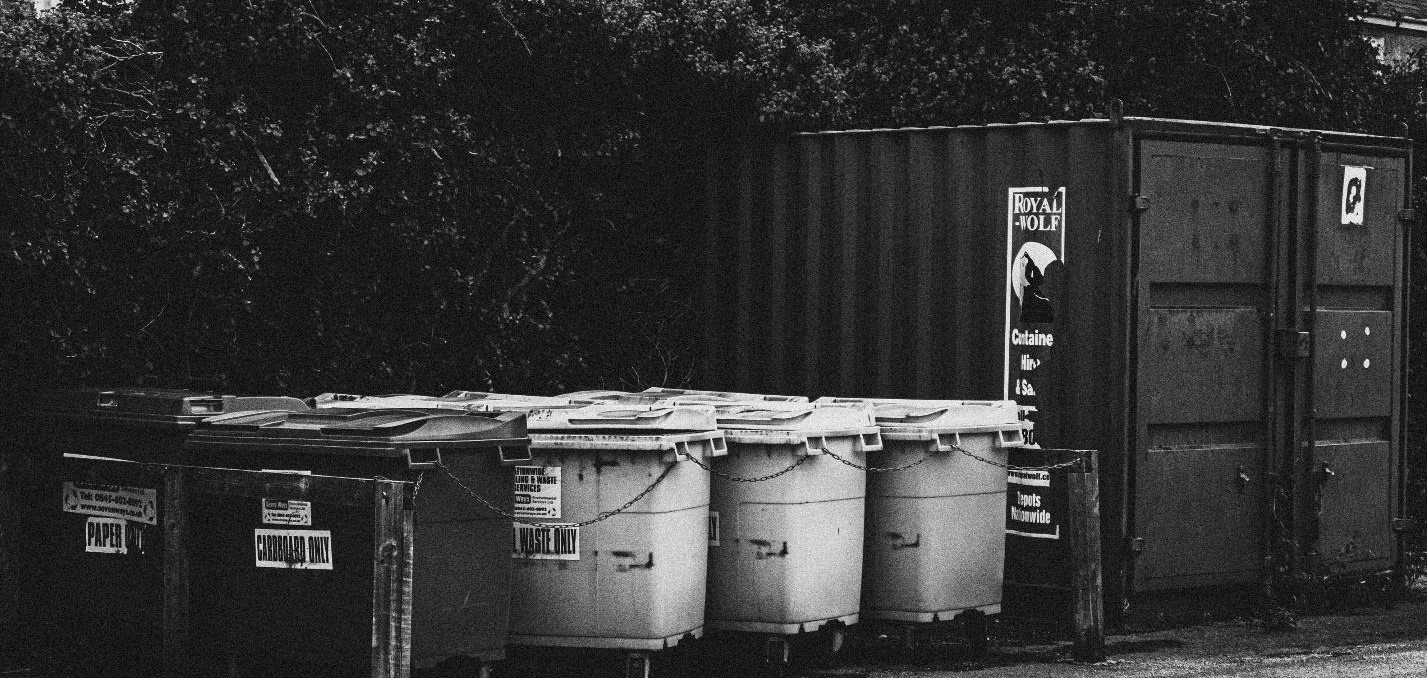 Waste management, trash bin, product design competition, UNI