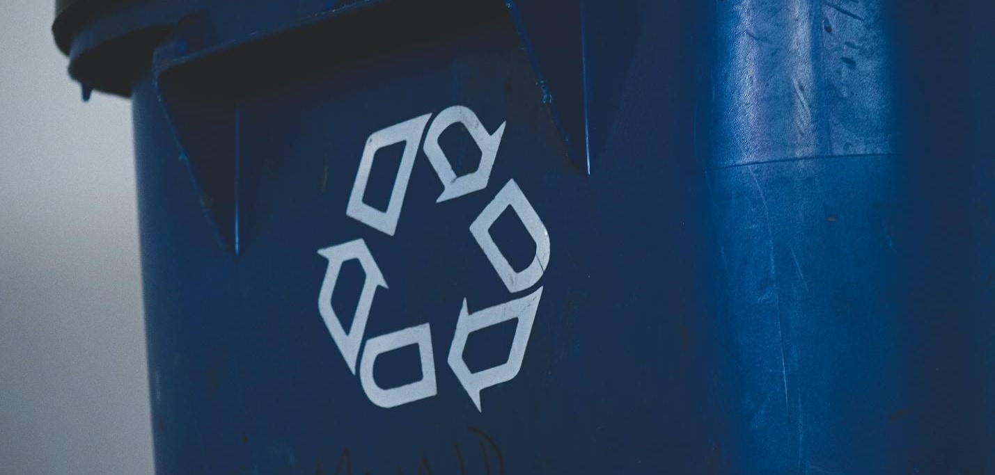 Trash bin product design competition, Waste management, landfills, Trashed, UNI