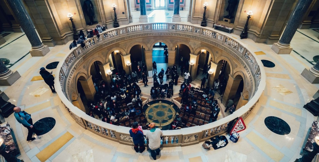 Hall of Justice, civic buildings and people seem disconnected