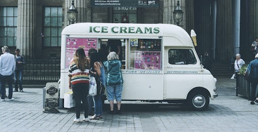 Food truck design, History of food trucks, Interior design competition, ice-creams, fast-food, food truck trends