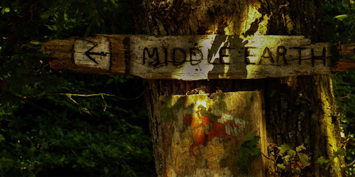 middle-earth, J.R.R. Tolkein, Lord of the Rings, mount doom, sauron, sauron;s black gate, architecture competition, conceptual competition, architecture ideas,  building middle-earth, cinematic architecture, LOTR, LOTR universe