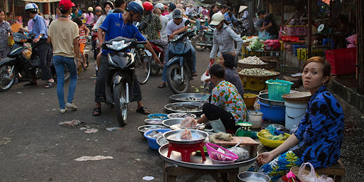 informal, economic, social, informal economy, illegal, jobs, research, labour, organization, architecture competitions, economy, urban, urban design, vendors, challeng , design, urban planning