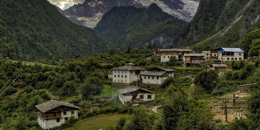 classes villas staff selection more style guests name season program garden estate house location space residence course faculty visit classroom home amenities offer room services views access examples company world charm events luxury properties terraces information walls