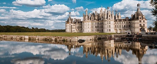 castle design beauty and the beast visual design visualization many industries different industries early stages v ray special software exterior designs great tool image courtesy same time people involved final result personal use design changes 3d rendering building information modeling large number product design special effects fantasy illustration challenge disney movies walt disney