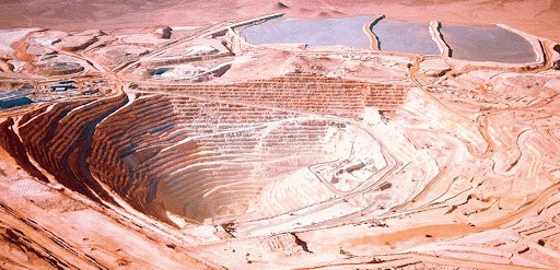 mining copper chile sustainable environmental degradation economic sources latin america social stability lithium data center labor ecocomny